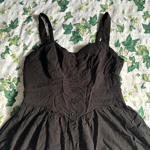 WILD FABLE Sleeveless Button-Front Romper - Picture 6 of 7